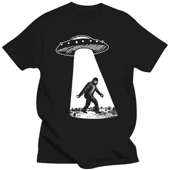 Bigfoot Ufo T-Shirt Sasquatch Engraçado Camisa Alienígena Da Área 51 Cryptozoology Homens Mulheres Em Torno Do Pescoço T-Shirt